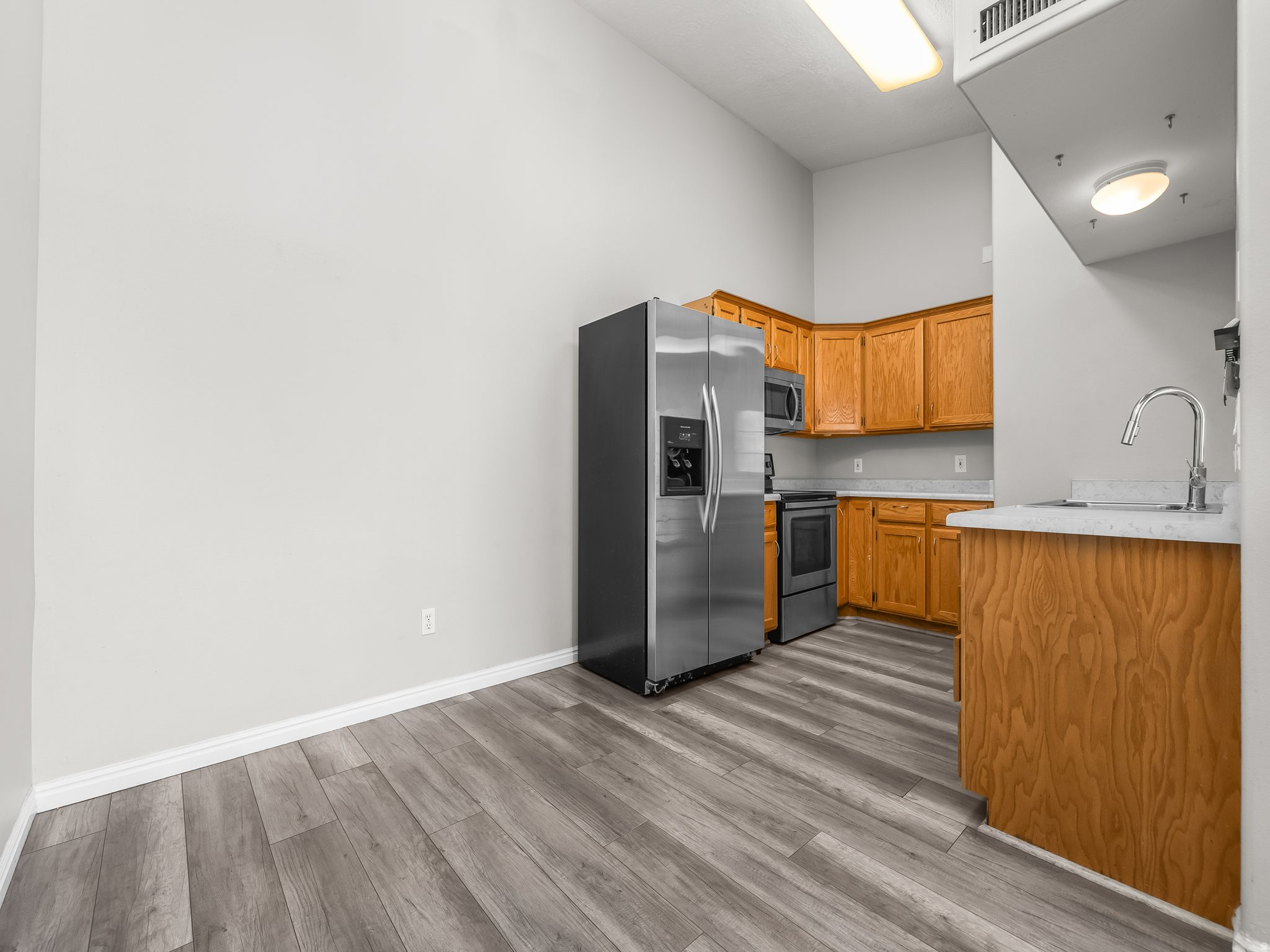 WESTON CONDO - Residential