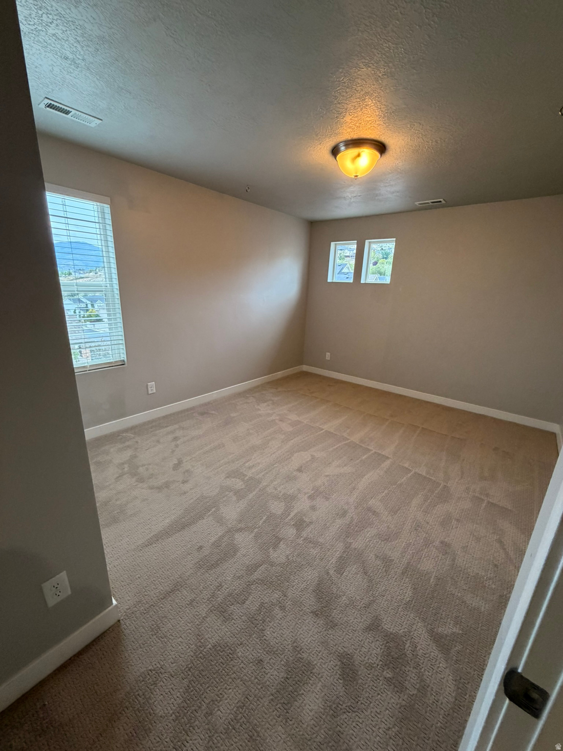 THE VIEWS AT EAGLEWOOD VILLAGE PUD - Residential