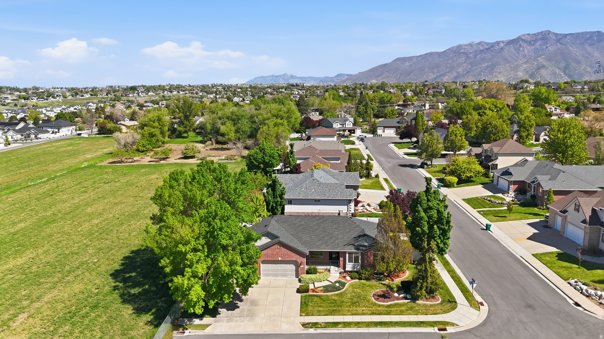 WILLOW HAVEN ESTATES - Residential