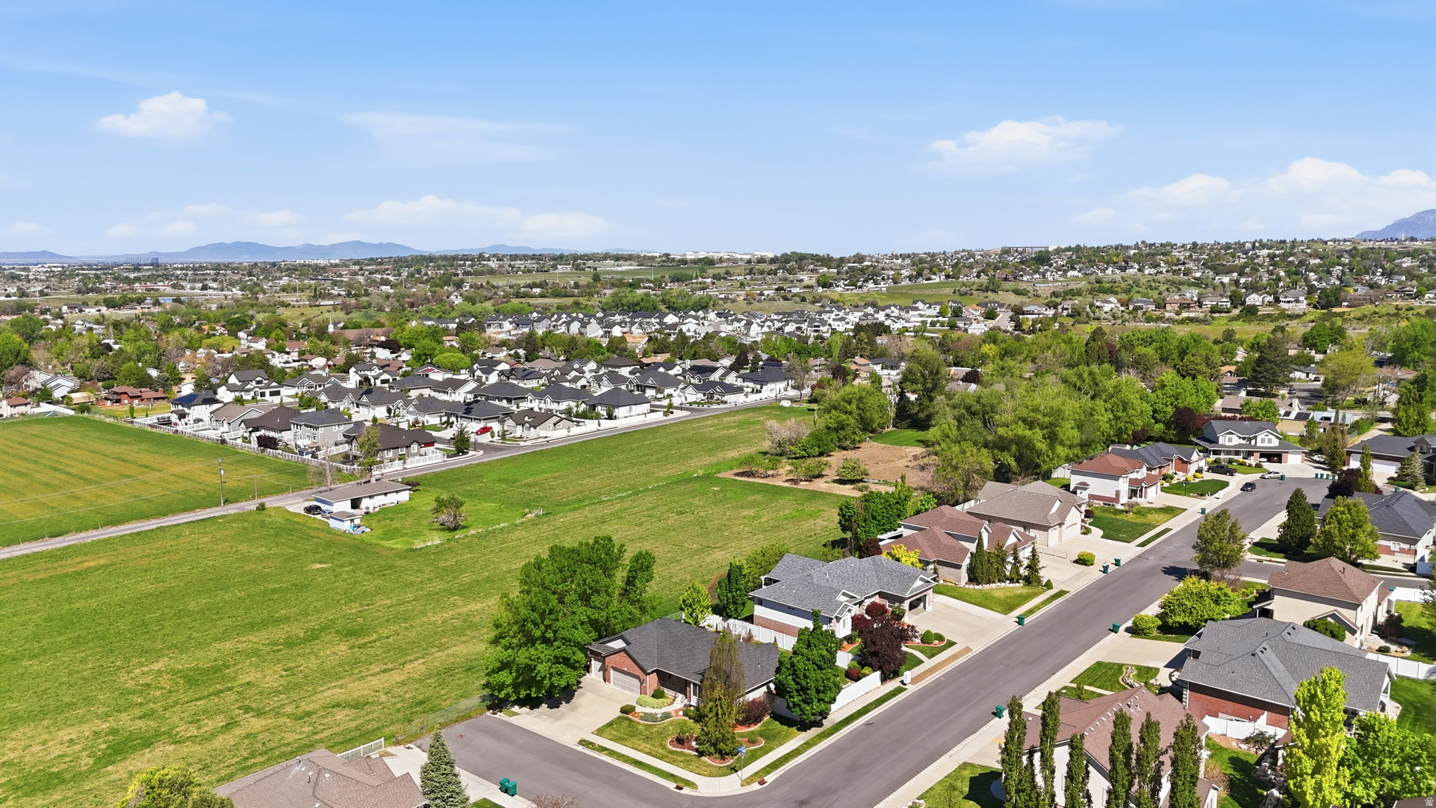 WILLOW HAVEN ESTATES - Residential