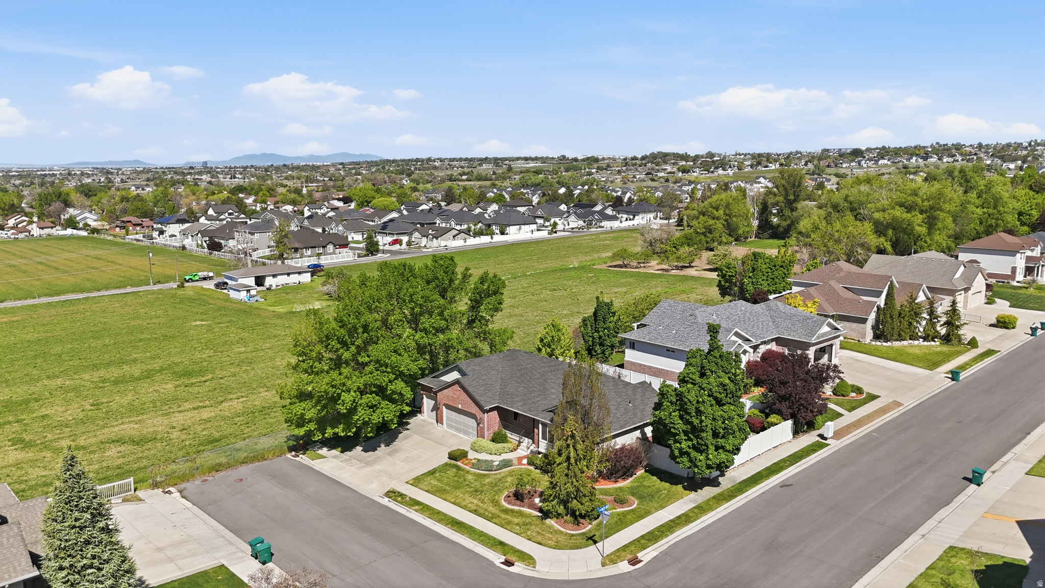 WILLOW HAVEN ESTATES - Residential