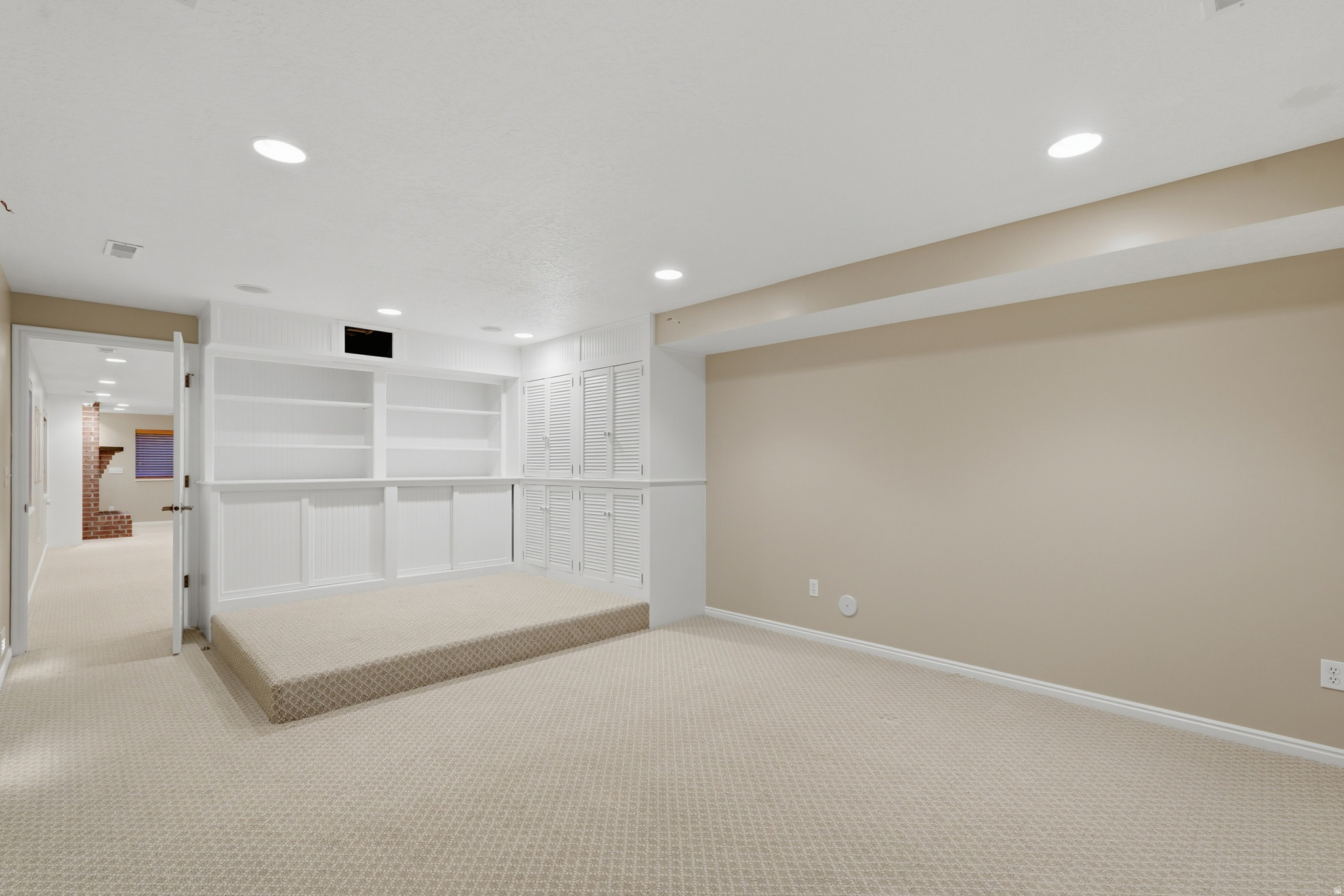 WILLOW HAVEN ESTATES - Residential