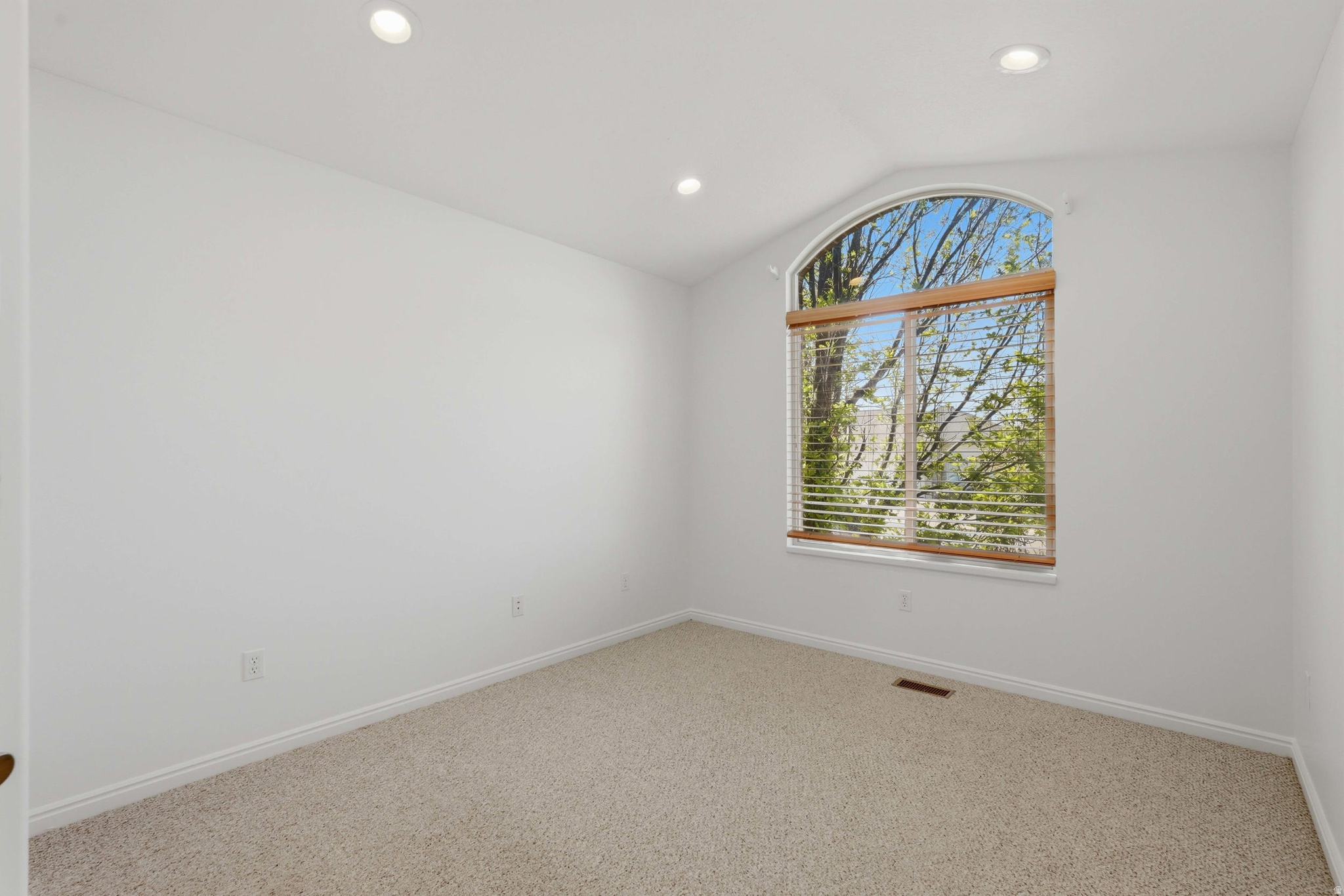 WILLOW HAVEN ESTATES - Residential