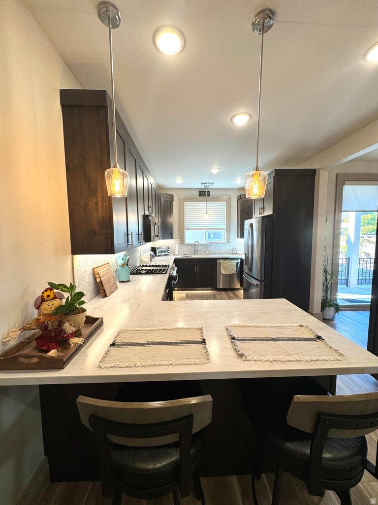 CRESTLINE - Residential