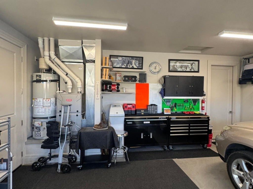 CRESTLINE - Residential