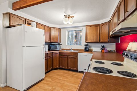 Tiny photo for 114 S JUNIPER DR, Richfield, UT 84701 (MLS # 2158933)