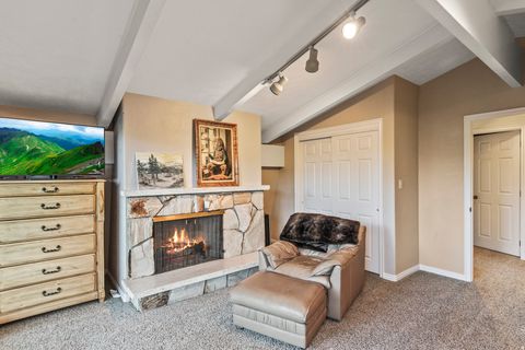 Tiny photo for 114 S JUNIPER DR, Richfield, UT 84701 (MLS # 2158933)