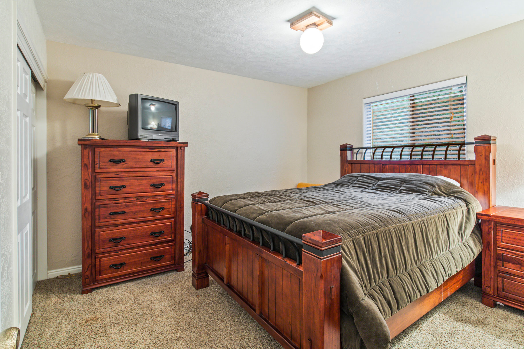 ASPEN HEART SUMMER HOMES - Residential