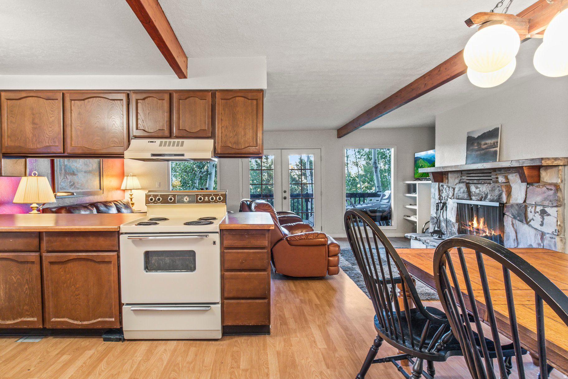 ASPEN HEART SUMMER HOMES - Residential