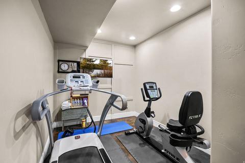 Tiny photo for 298 S 1150 W, Farmington, UT 84025 (MLS # 2128596)