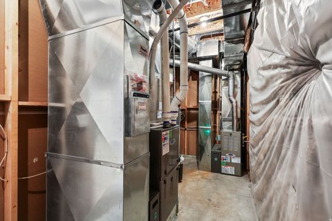 Tiny photo for 298 S 1150 W, Farmington, UT 84025 (MLS # 2128596)