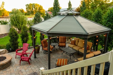 Tiny photo for 298 S 1150 W, Farmington, UT 84025 (MLS # 2128596)