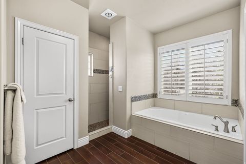 Tiny photo for 298 S 1150 W, Farmington, UT 84025 (MLS # 2128596)