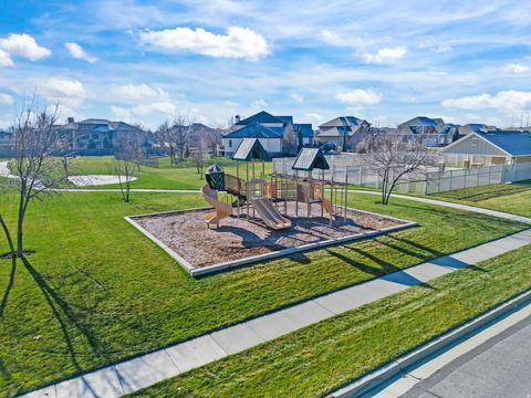 Tiny photo for 298 S 1150 W, Farmington, UT 84025 (MLS # 2128596)