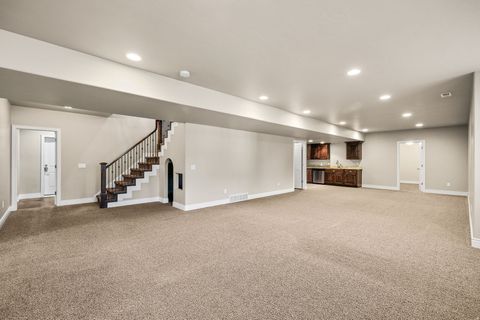Tiny photo for 298 S 1150 W, Farmington, UT 84025 (MLS # 2128596)