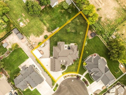 Tiny photo for 1402 N 440 W, Mapleton, UT 84664 (MLS # 2189787)
