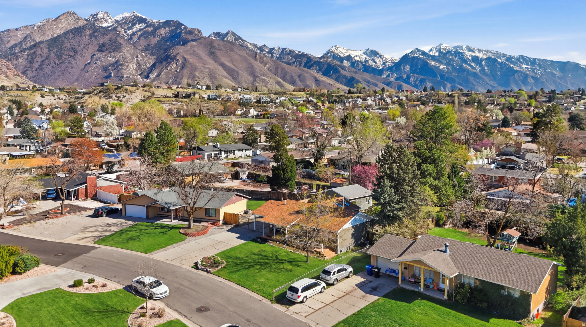 COUNTRY MANOR SUB - Residential