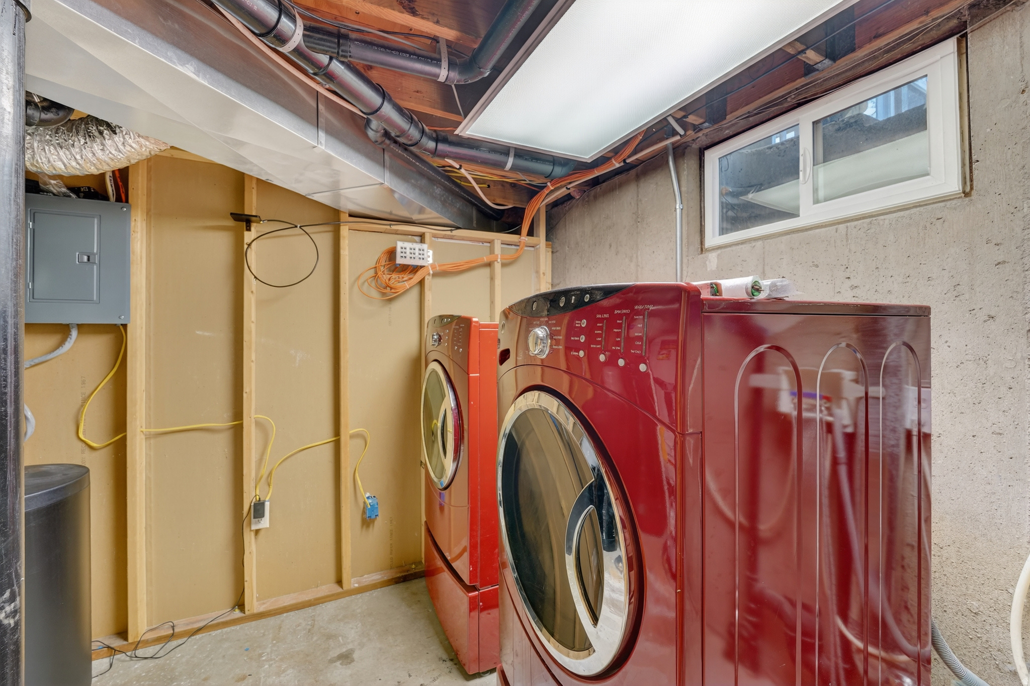 COUNTRY MANOR SUB - Residential