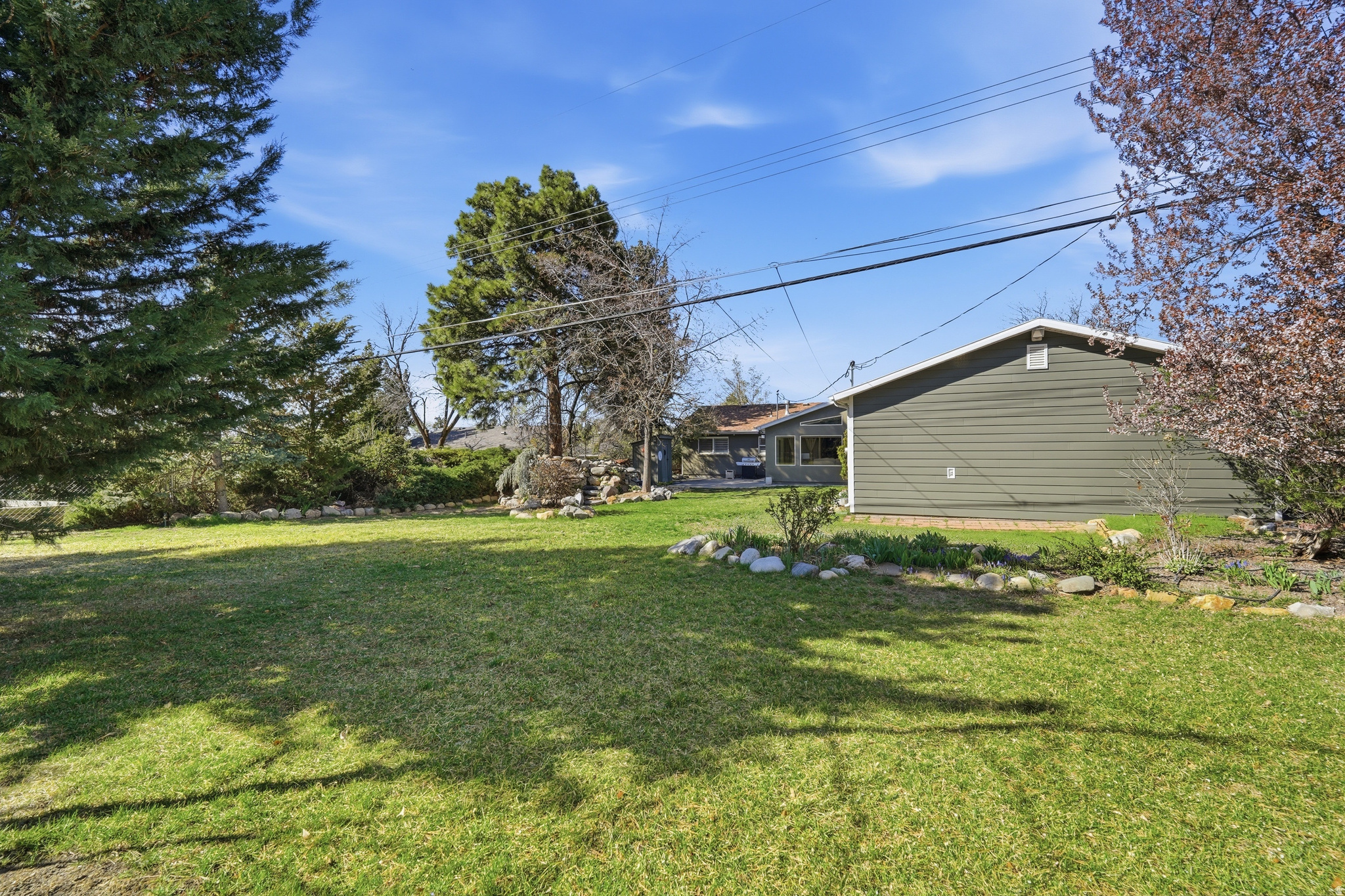 COUNTRY MANOR SUB - Residential