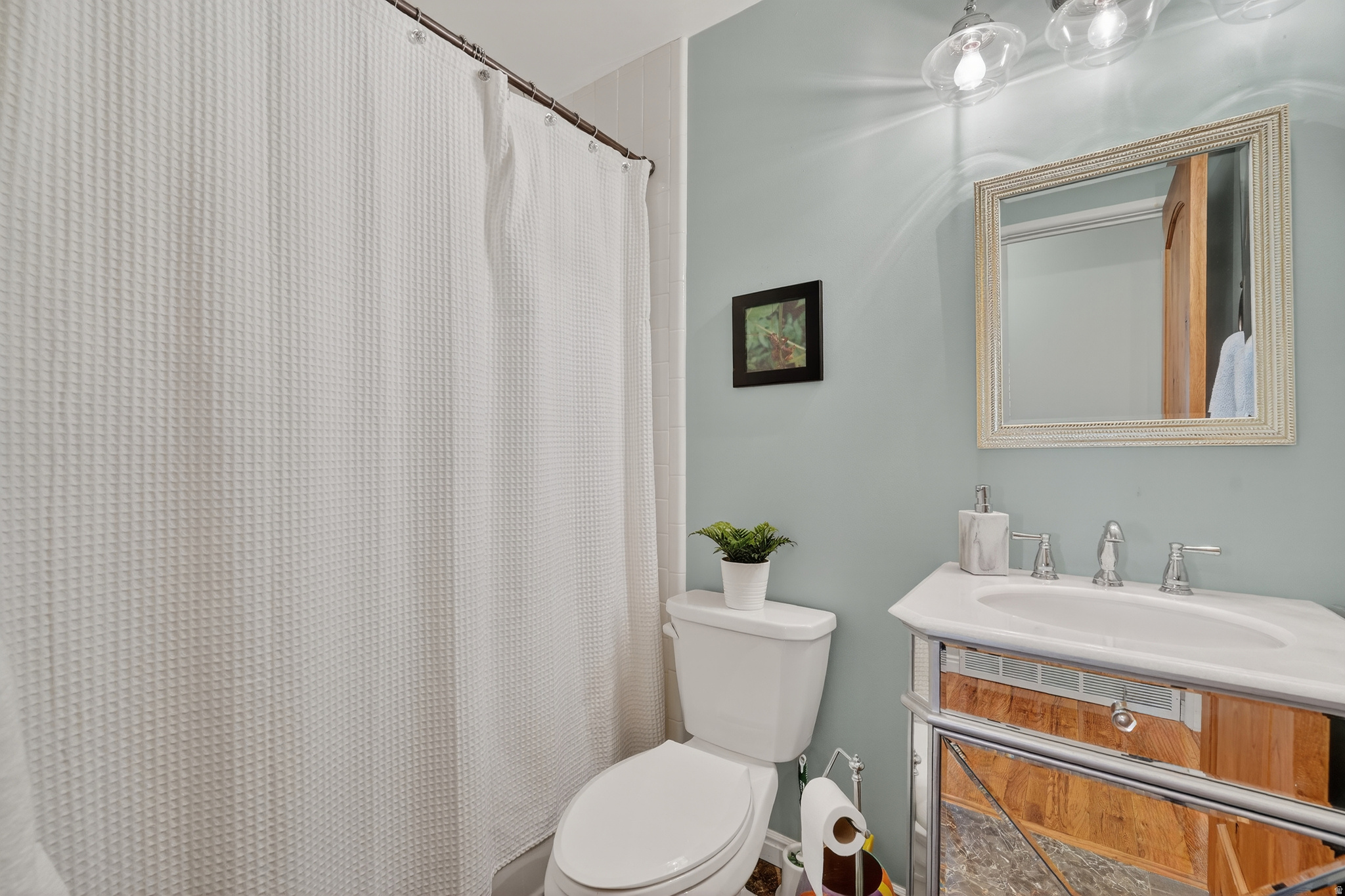 COUNTRY MANOR SUB - Residential