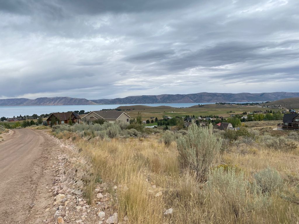 Photo of 414 BLUE BELL DR, Garden City, UT 84028 (MLS # 2135844)
