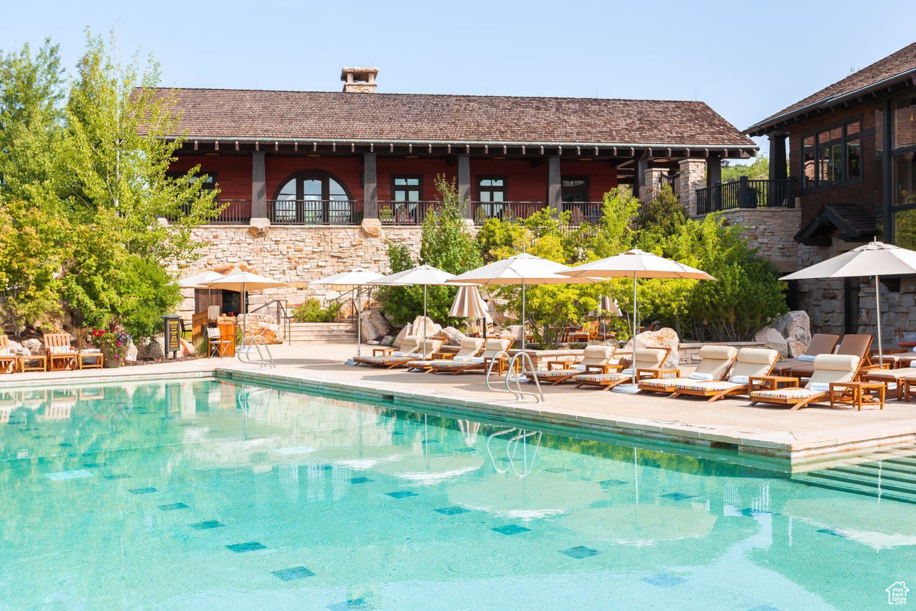 TUHAYE - Residential