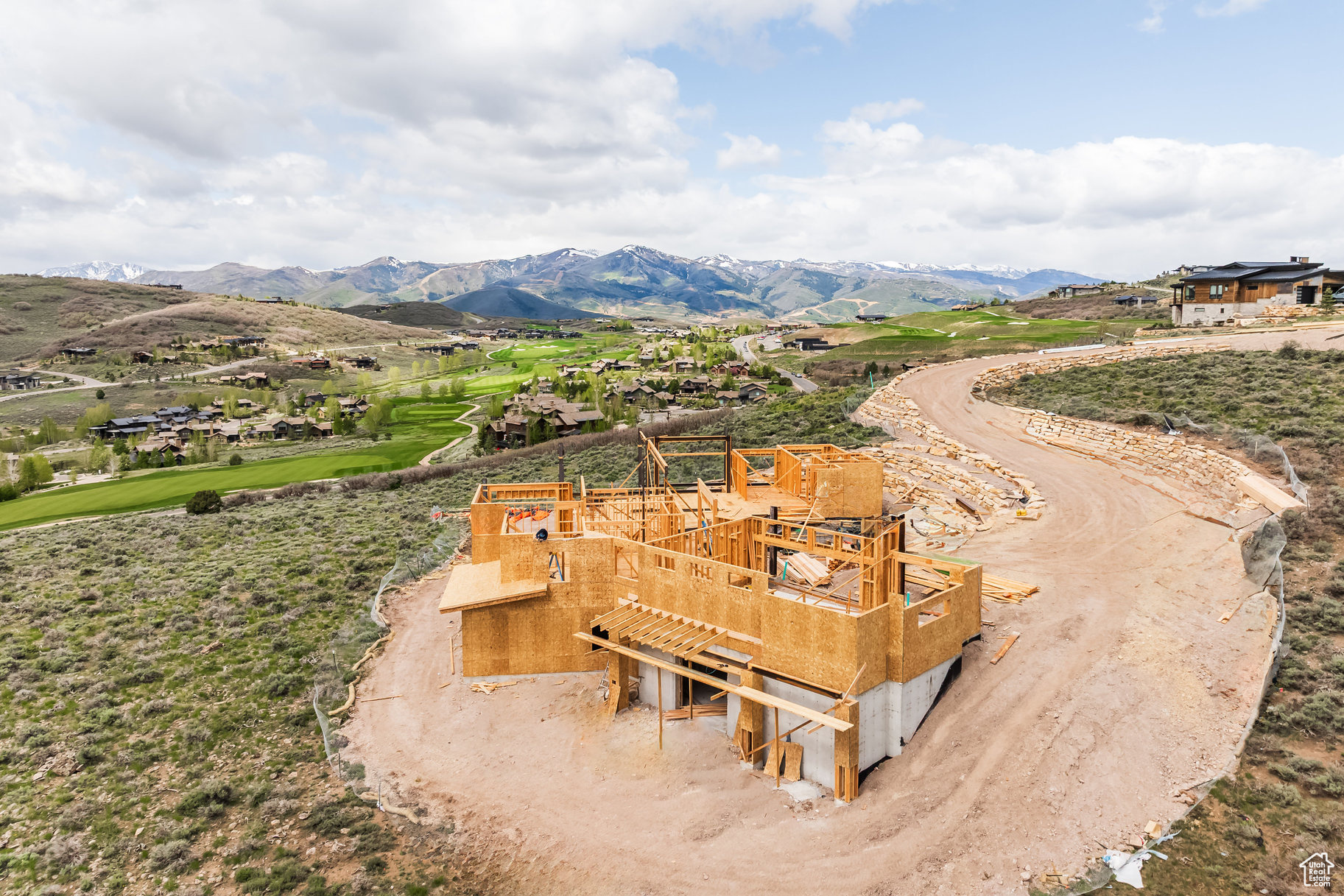 TUHAYE - Residential