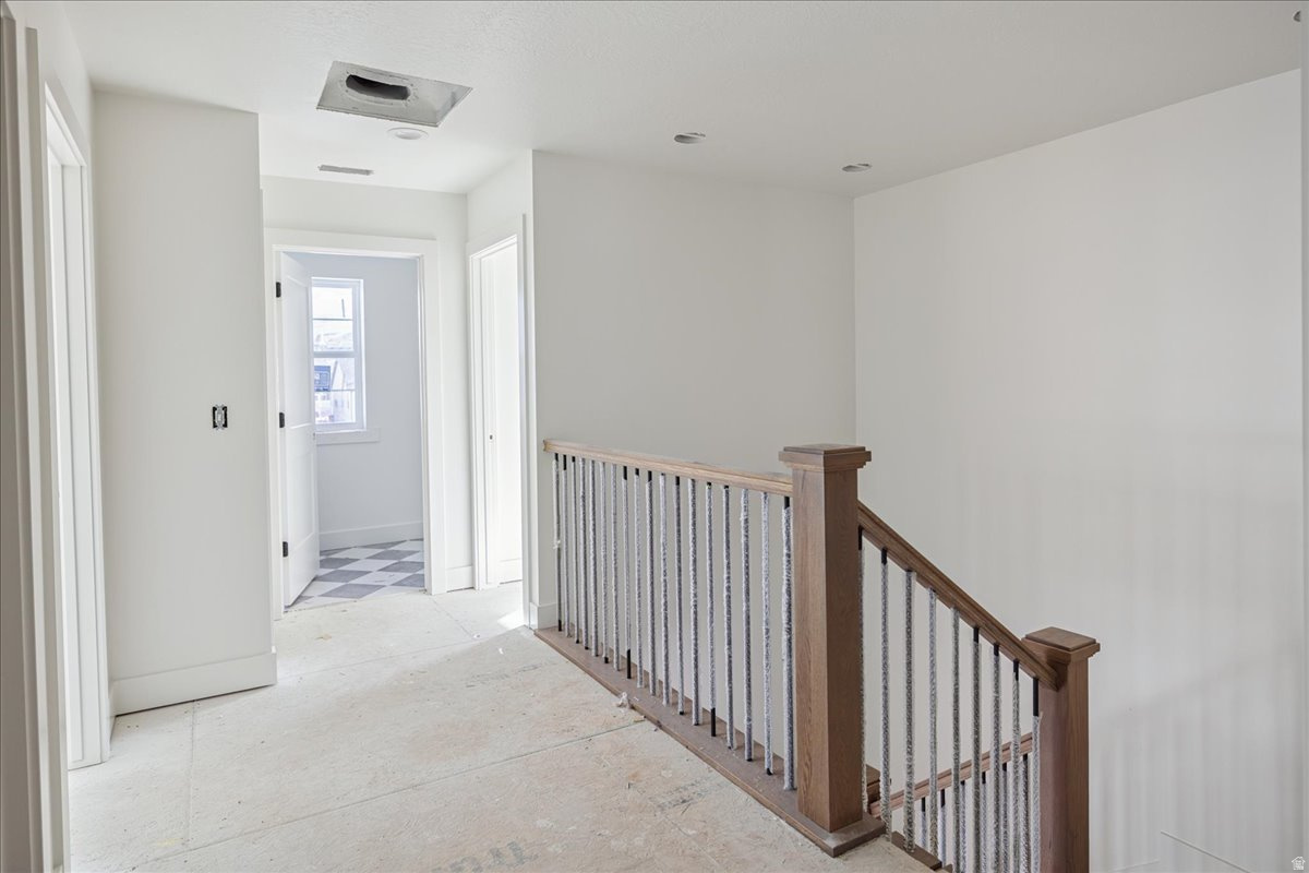 BEACON POINTE - Residential