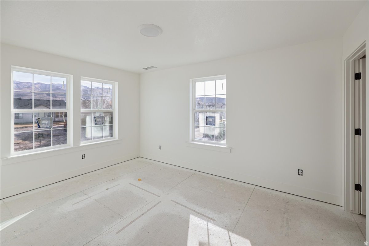 BEACON POINTE - Residential