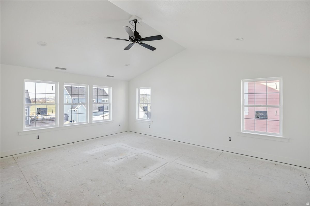 BEACON POINTE - Residential