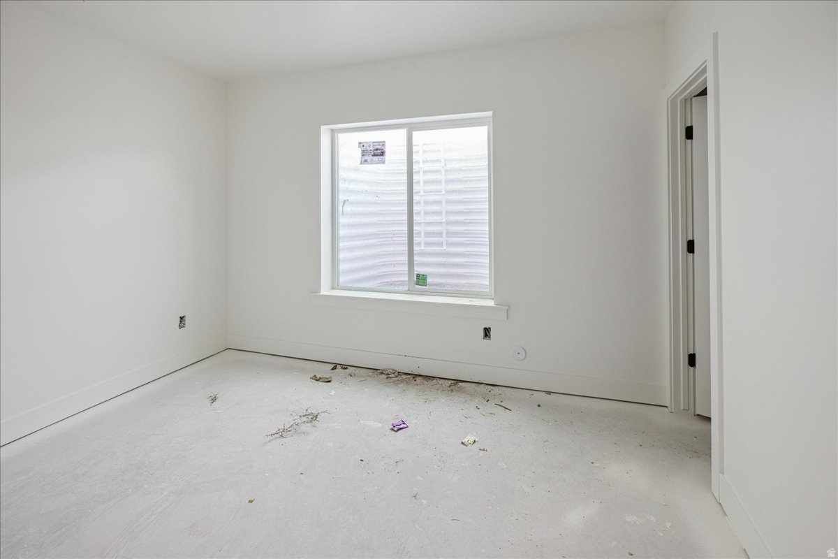 BEACON POINTE - Residential