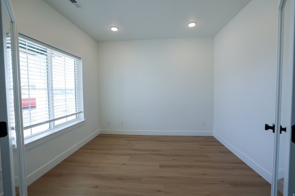Photo of 155 W 510 N, Smithfield, UT 84335 (MLS # 2162258)