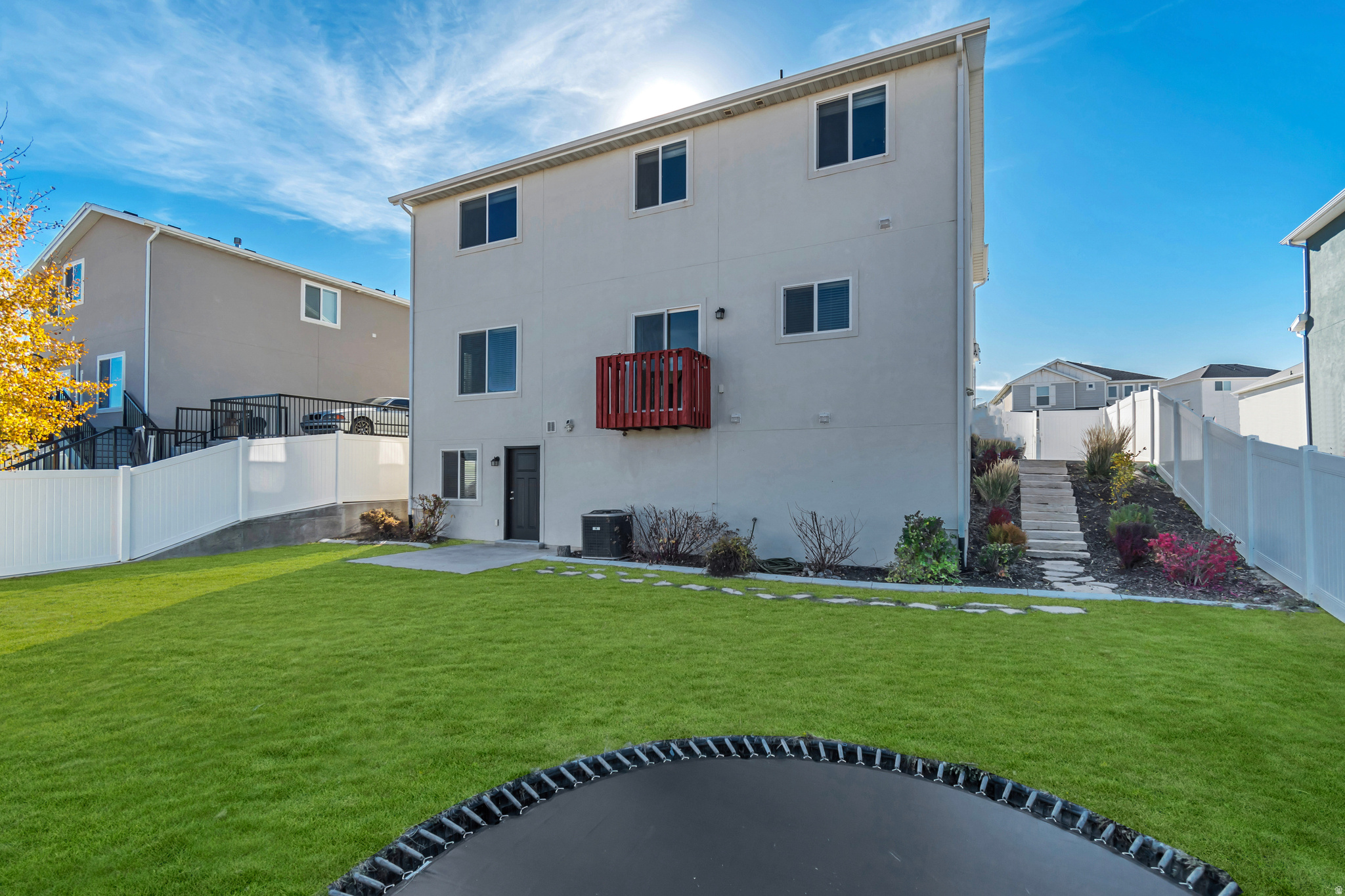 SILVERLAKE - Residential