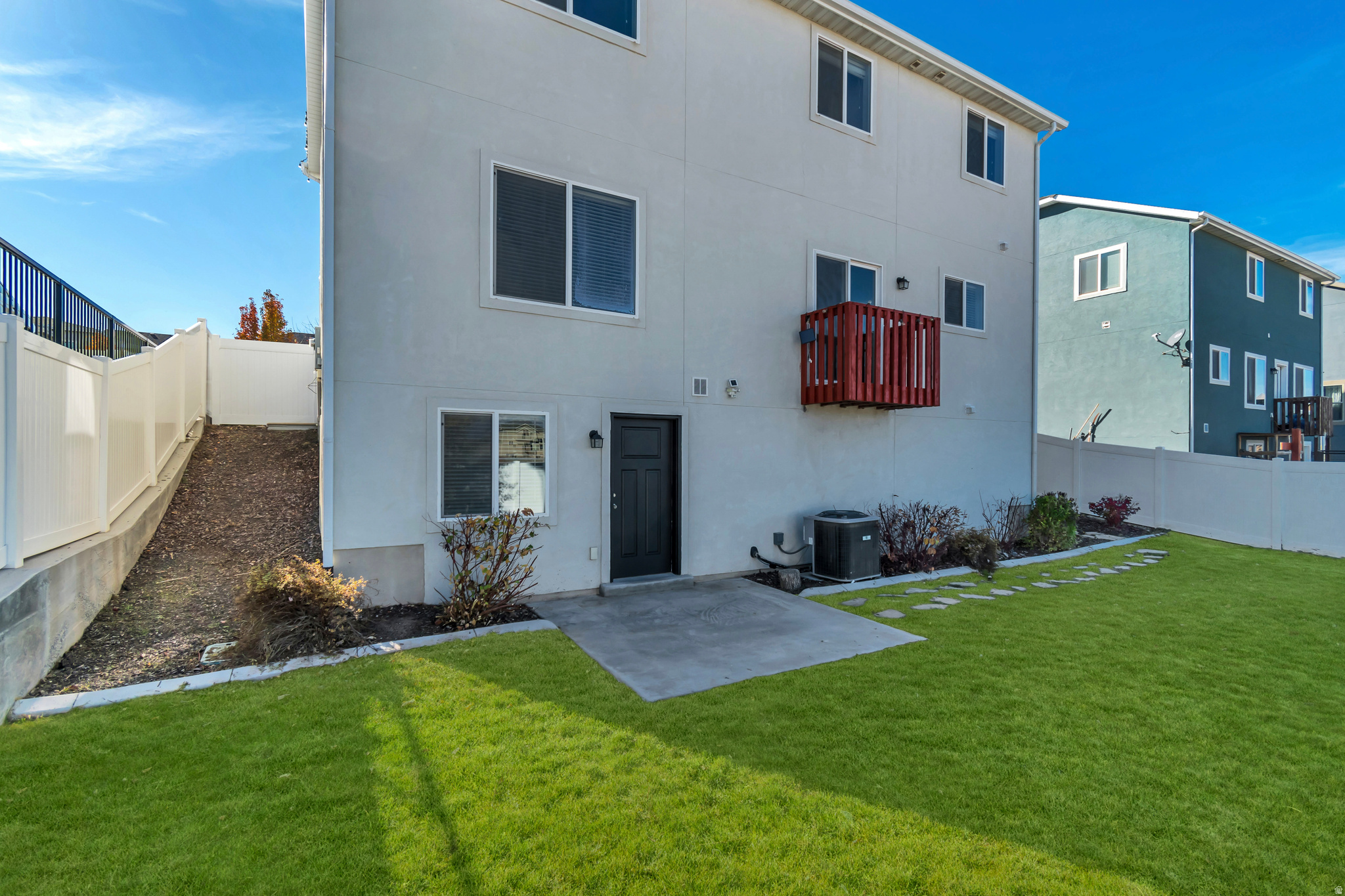 SILVERLAKE - Residential