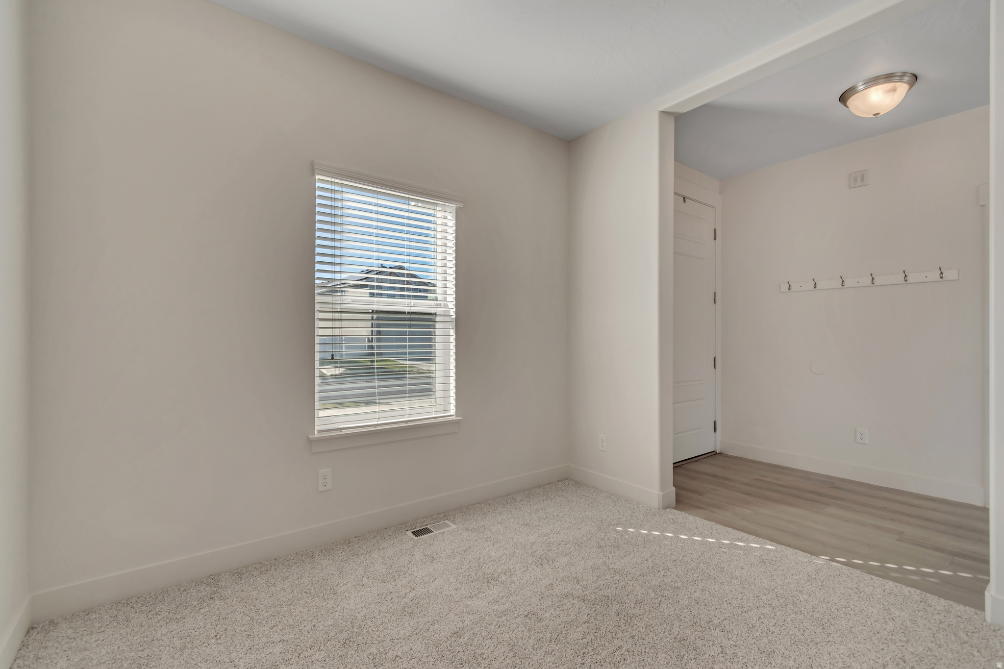 SILVERLAKE - Residential