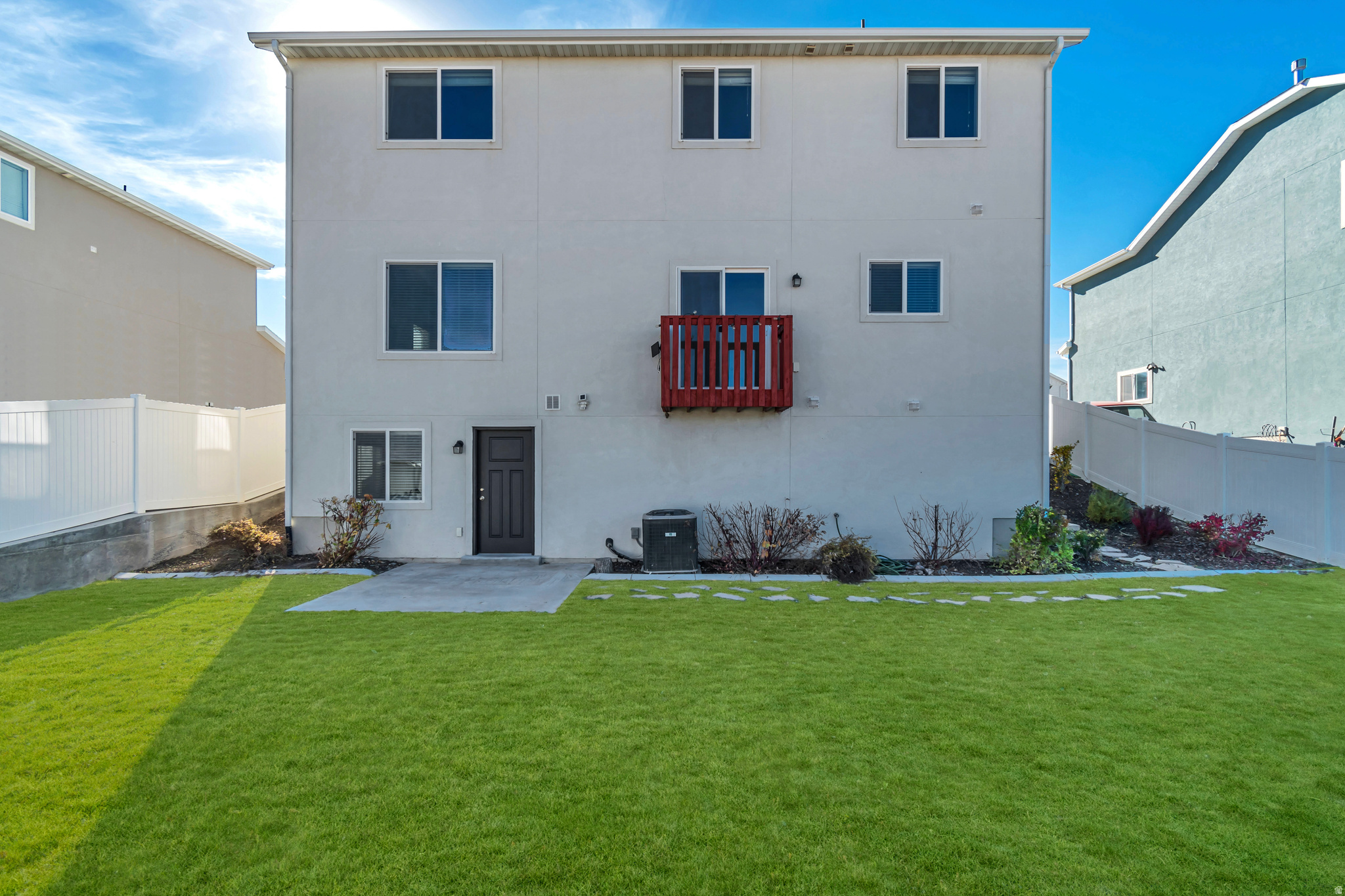 SILVERLAKE - Residential