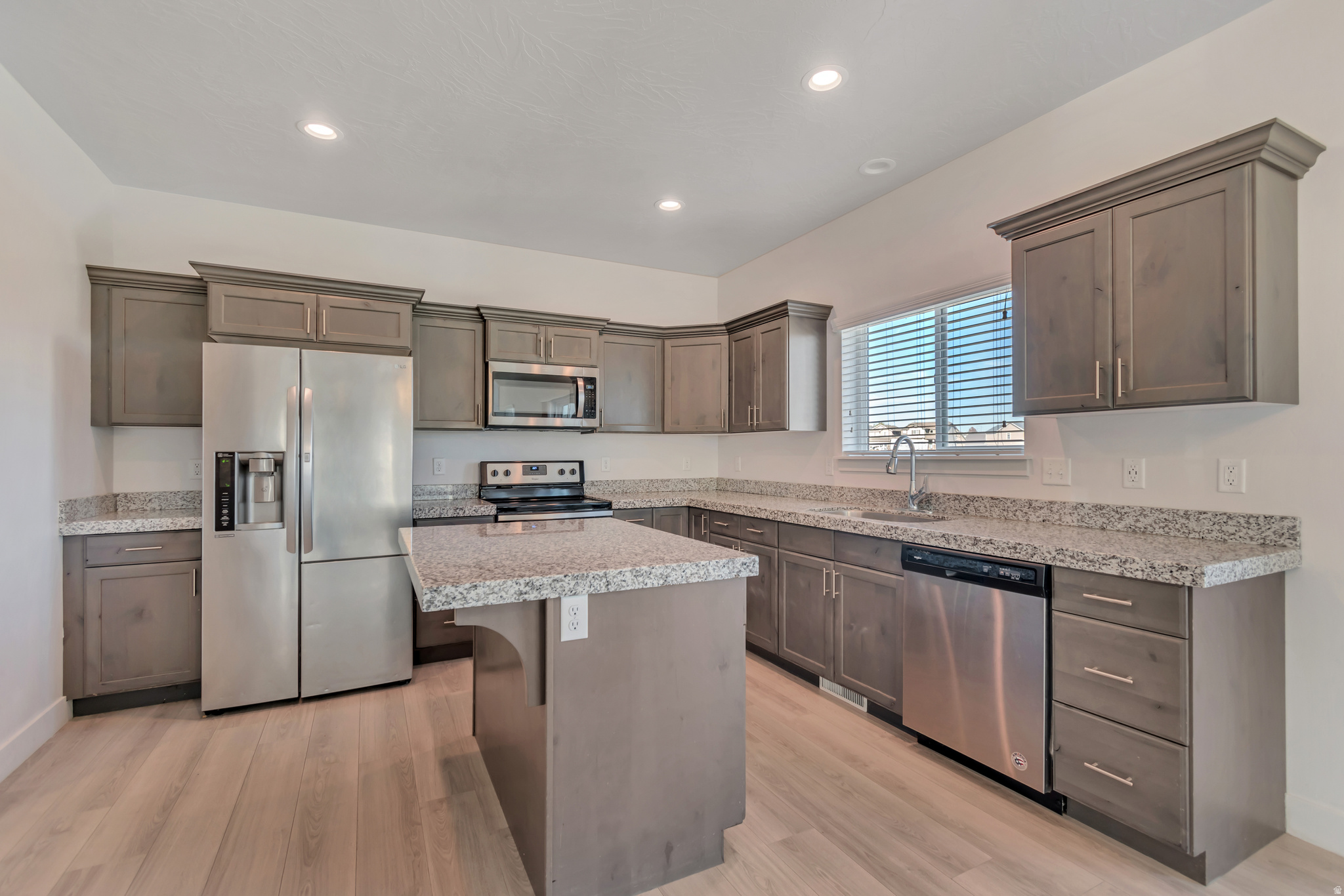 SILVERLAKE - Residential