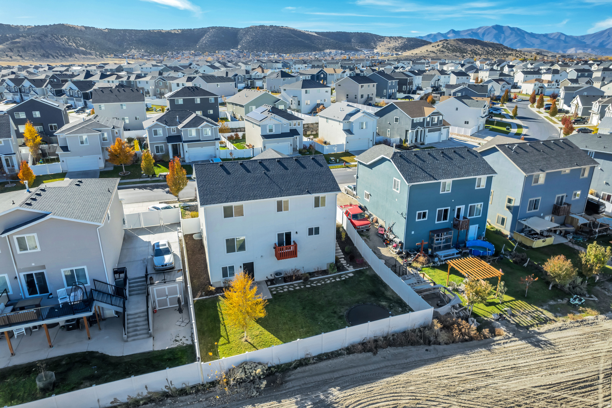 SILVERLAKE - Residential