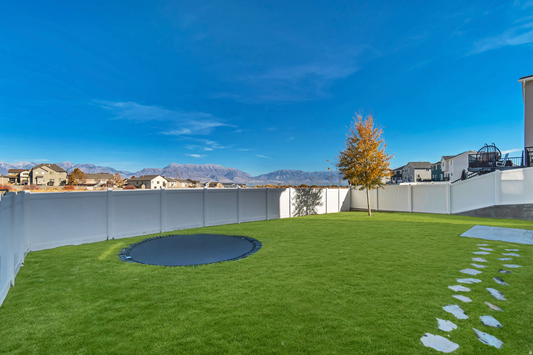 SILVERLAKE - Residential