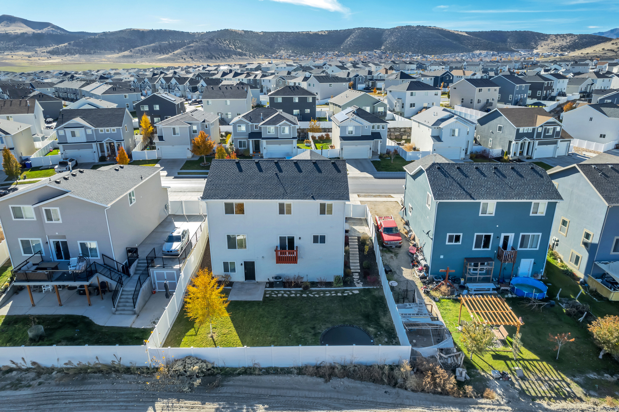 SILVERLAKE - Residential