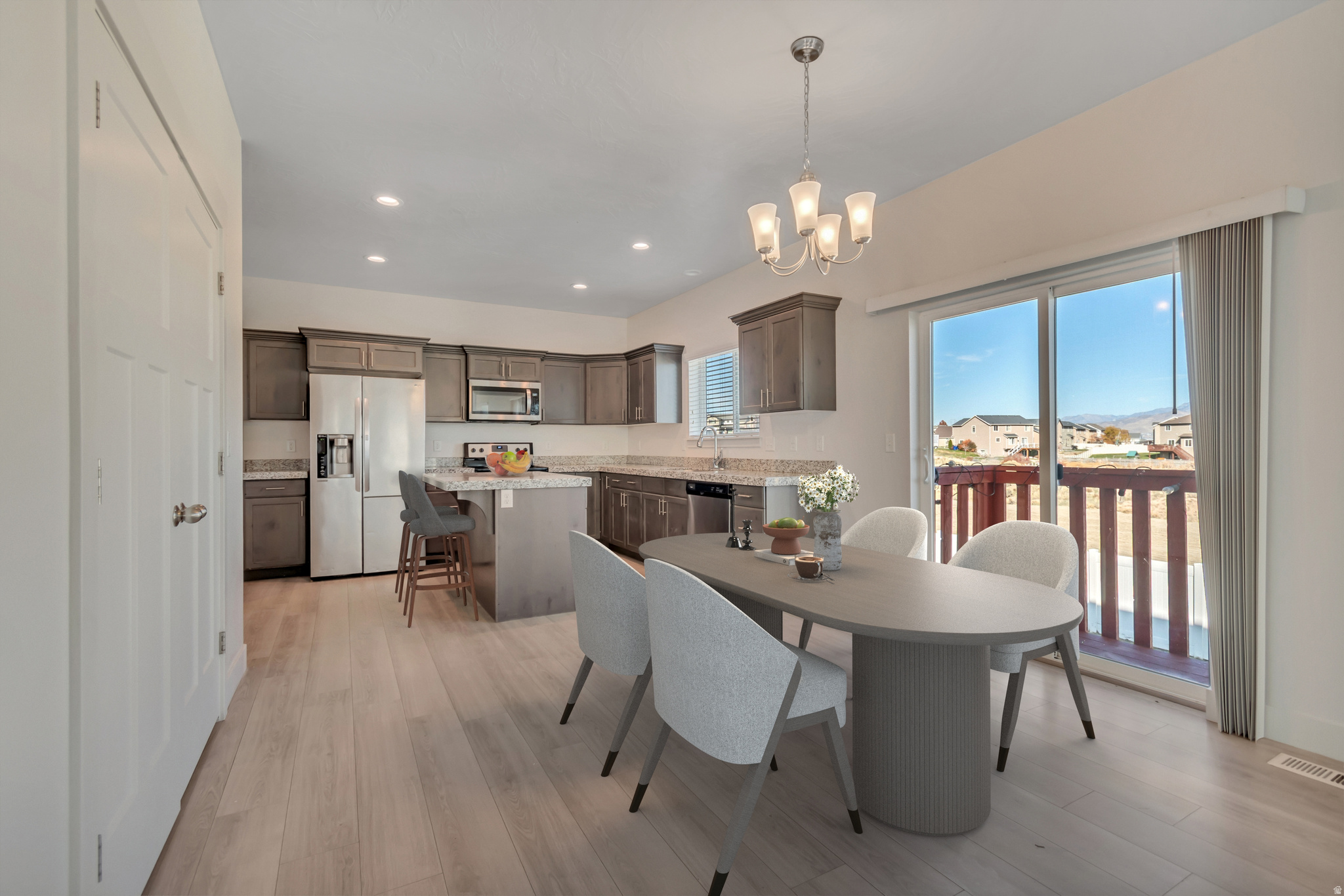 SILVERLAKE - Residential