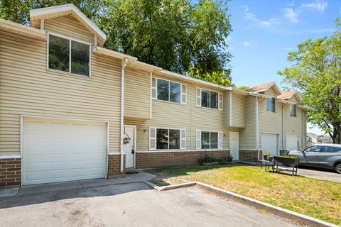 Tiny photo for 558 N REDWOOD RD #3, Salt Lake City, UT 84116 (MLS # 2128235)