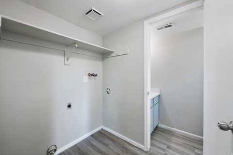 Tiny photo for 558 N REDWOOD RD #3, Salt Lake City, UT 84116 (MLS # 2128235)