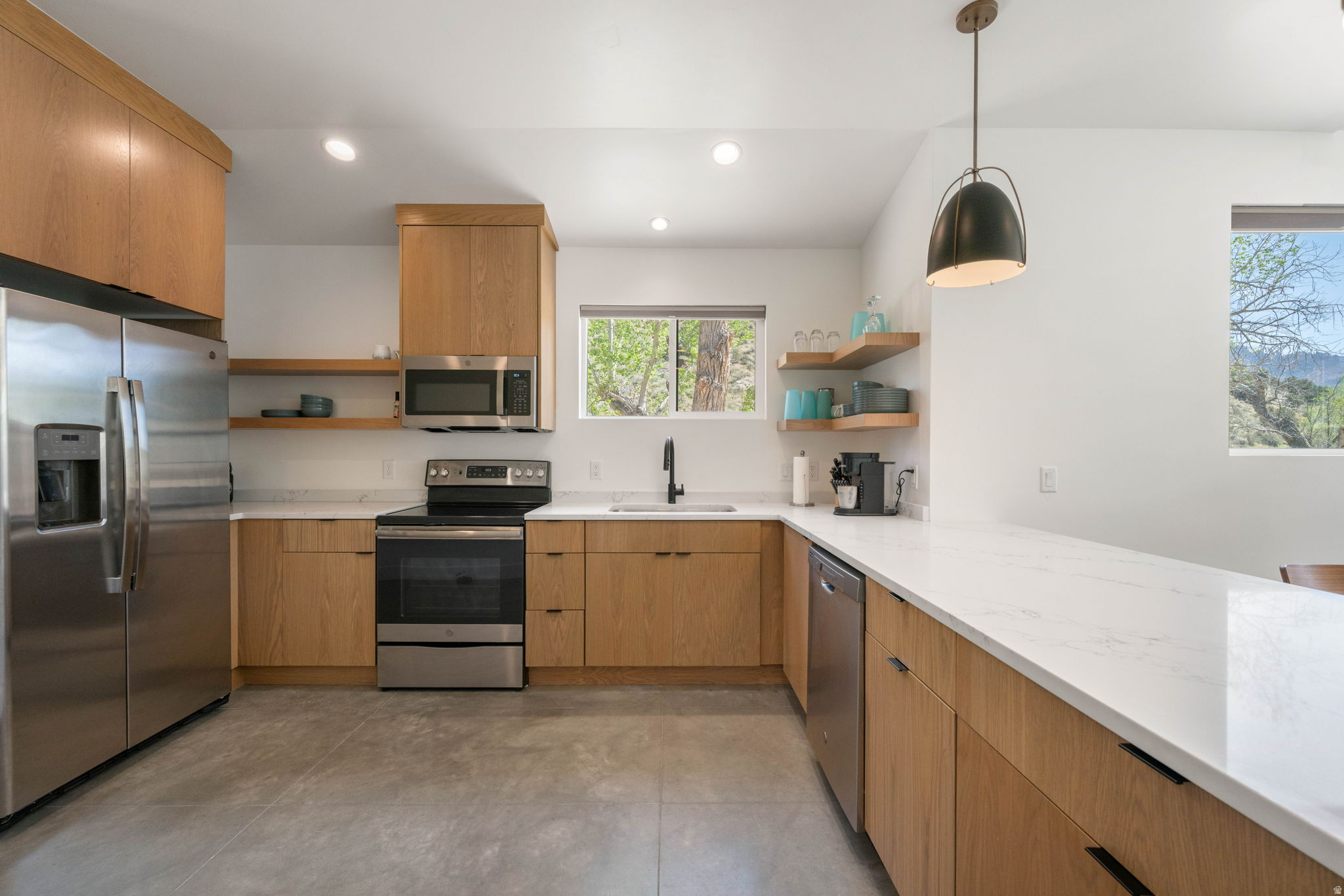 CANYON COTTONWOODS COTTAGES - Residential