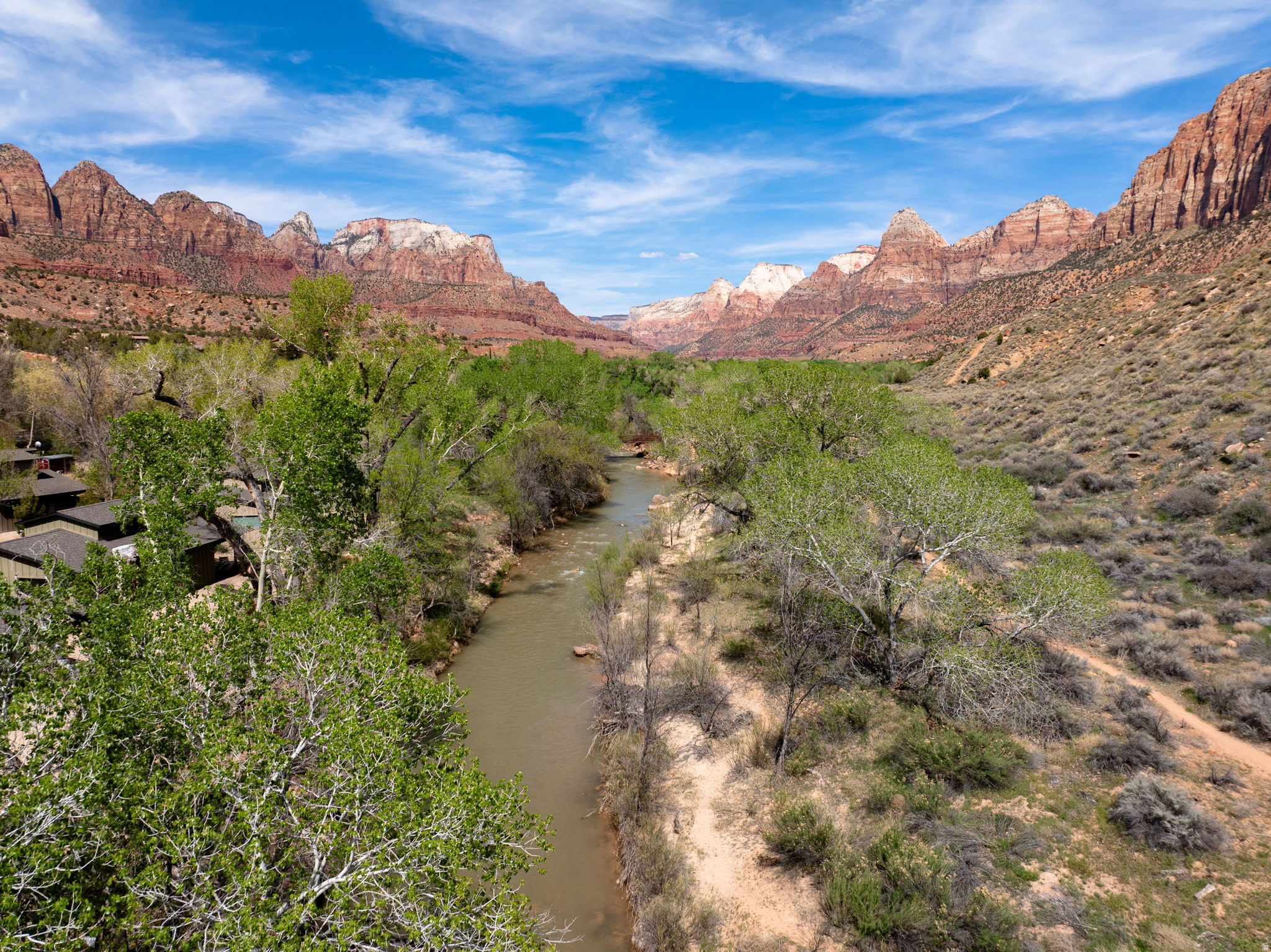 CANYON COTTONWOODS COTTAGES - Residential