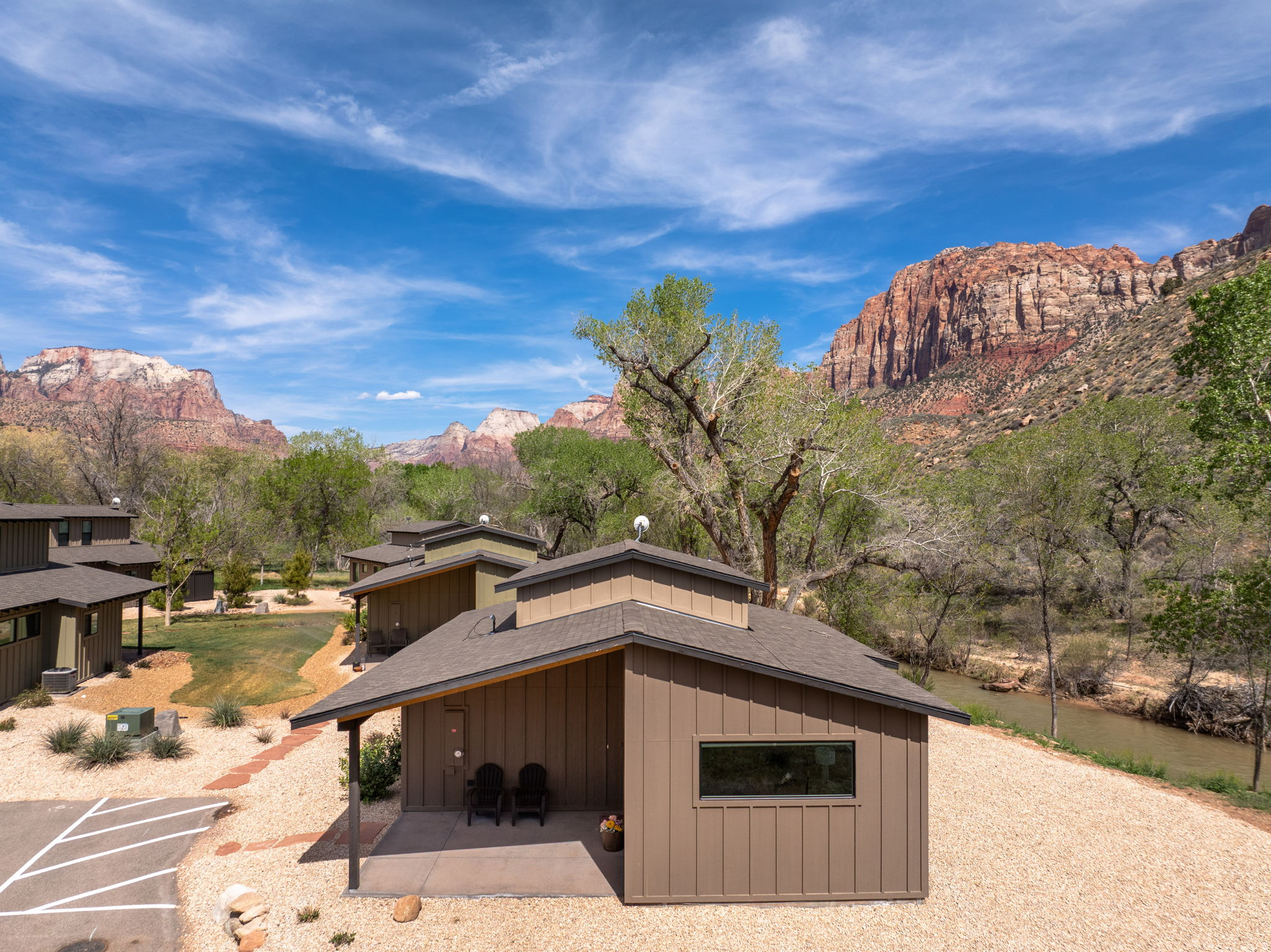 CANYON COTTONWOODS COTTAGES - Residential