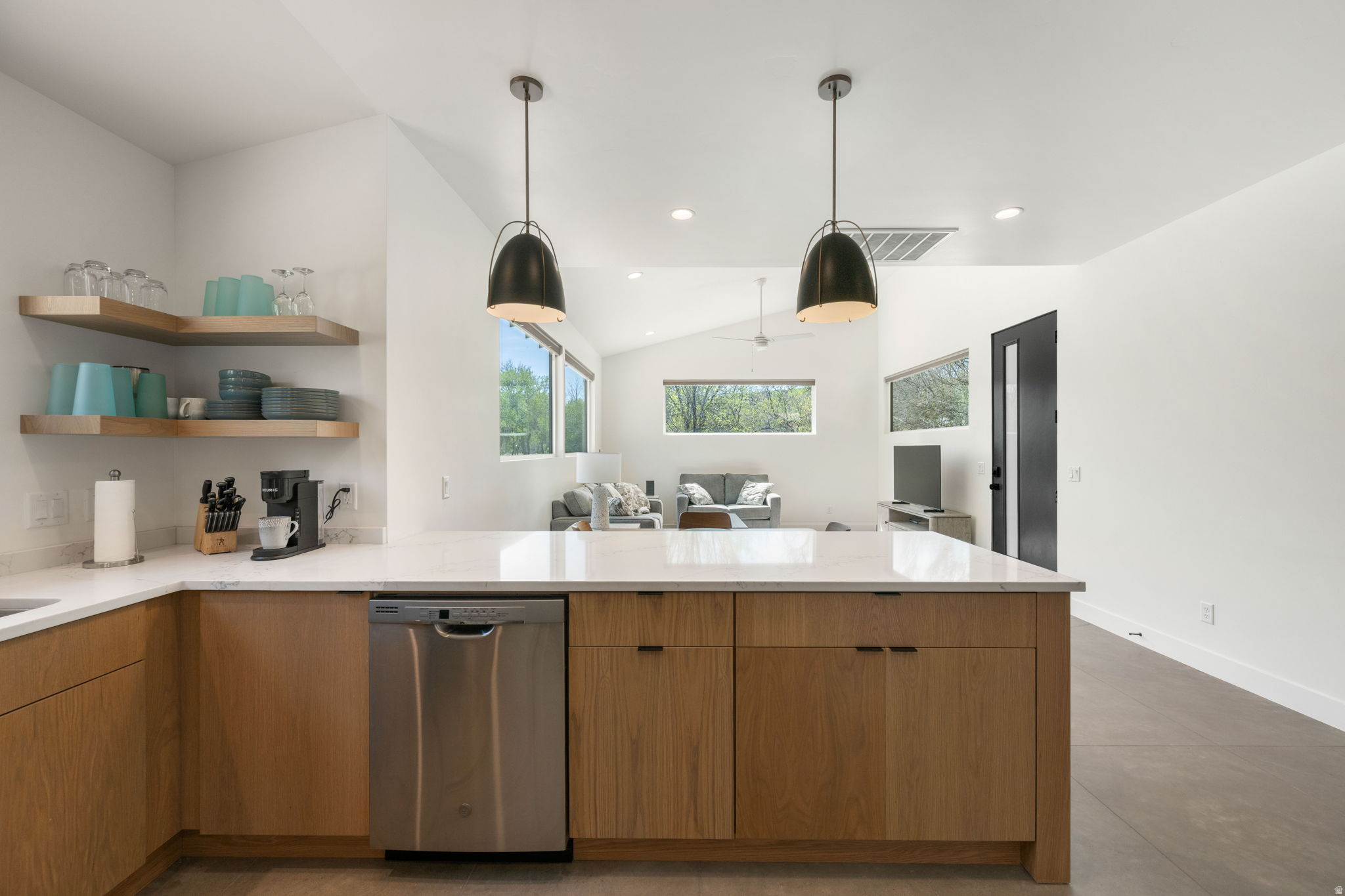 CANYON COTTONWOODS COTTAGES - Residential