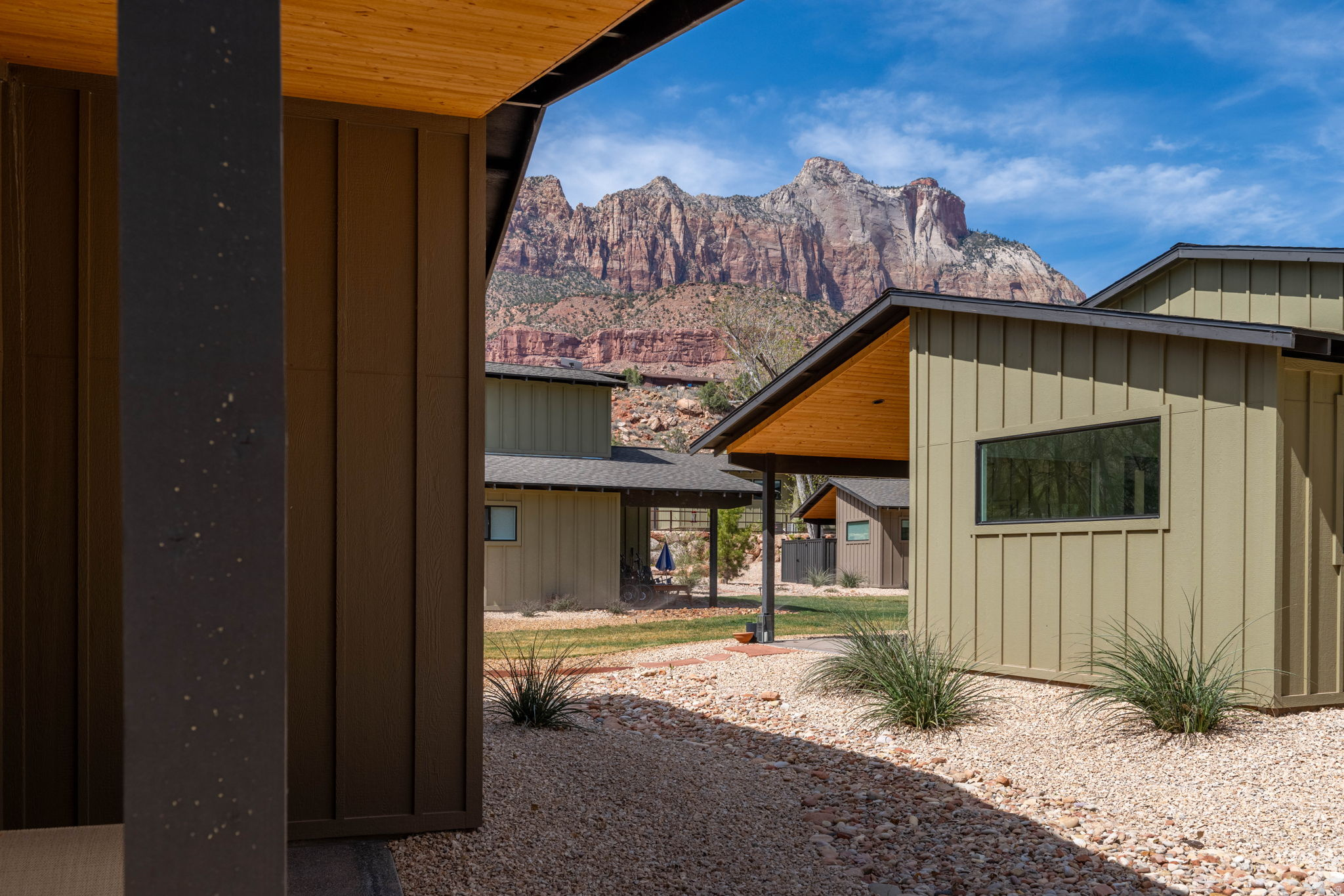 CANYON COTTONWOODS COTTAGES - Residential