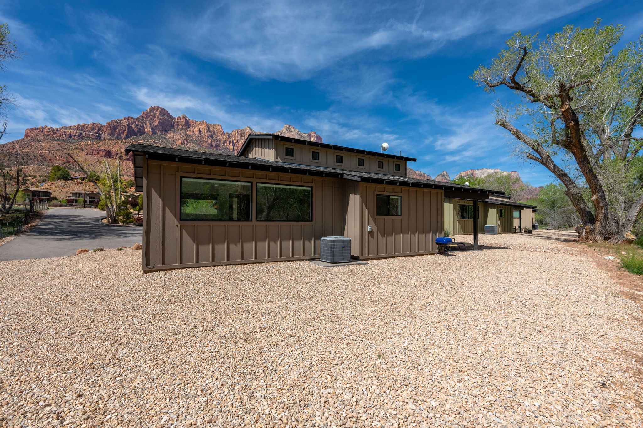 CANYON COTTONWOODS COTTAGES - Residential