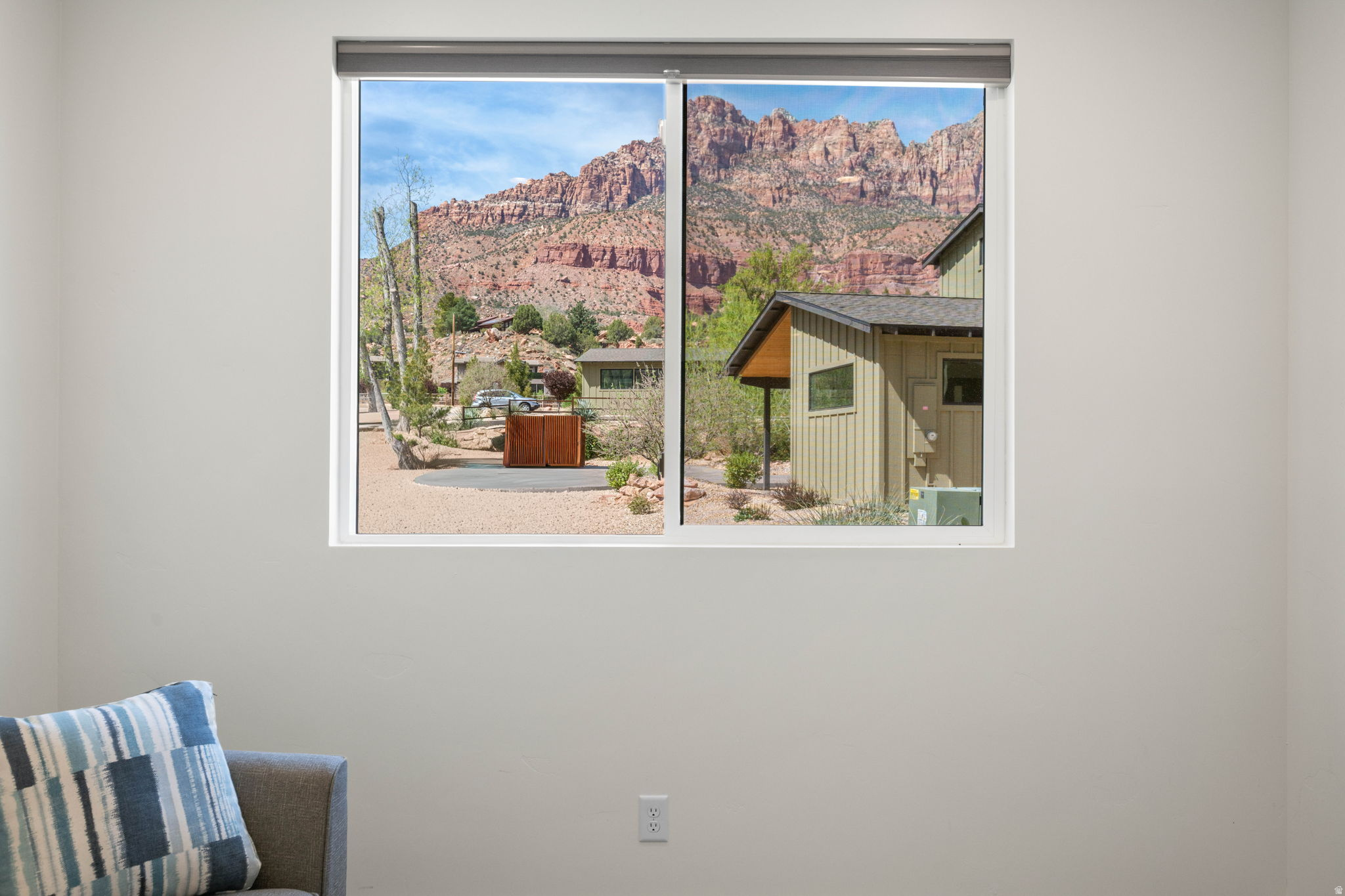 CANYON COTTONWOODS COTTAGES - Residential